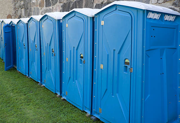 Best Deluxe Portable Toilet Rental in USA